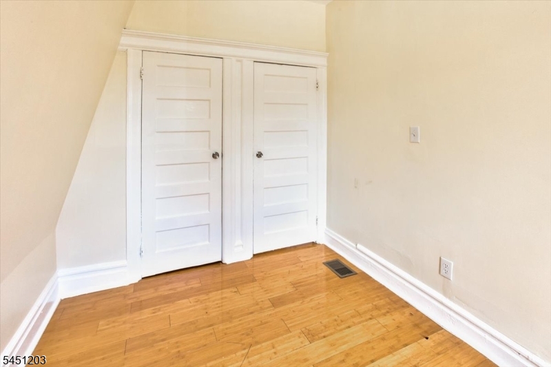 31 Voorhees St Property Photo 41
