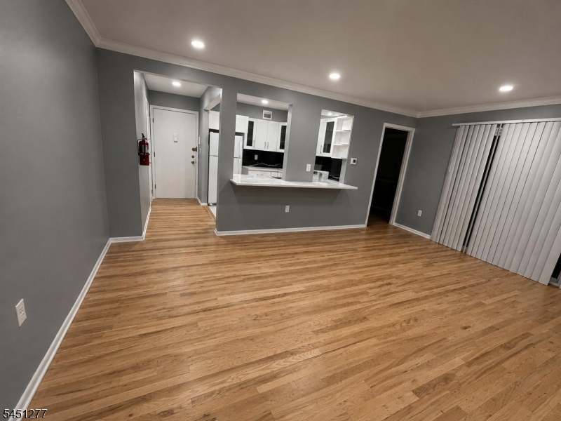 1300 Rock Avef1 F1 Property Photo 5