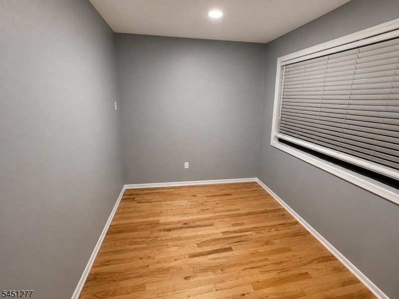 1300 Rock Avef1 F1 Property Photo 6