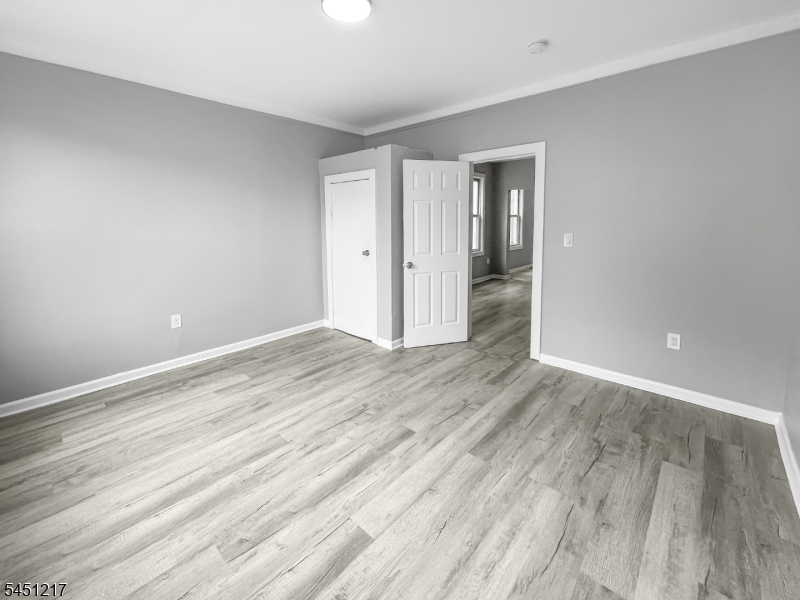 7 Patten Pl Property Photo 10
