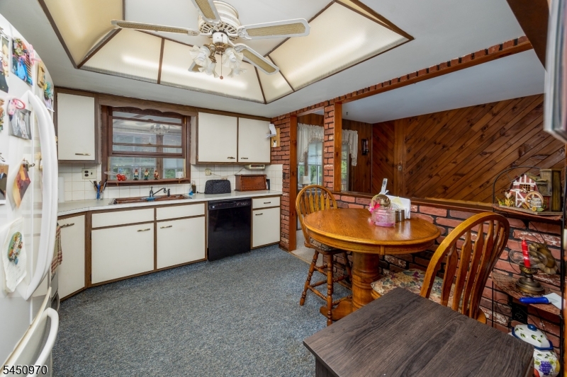 3 Sawmill Rd Property Photo 8