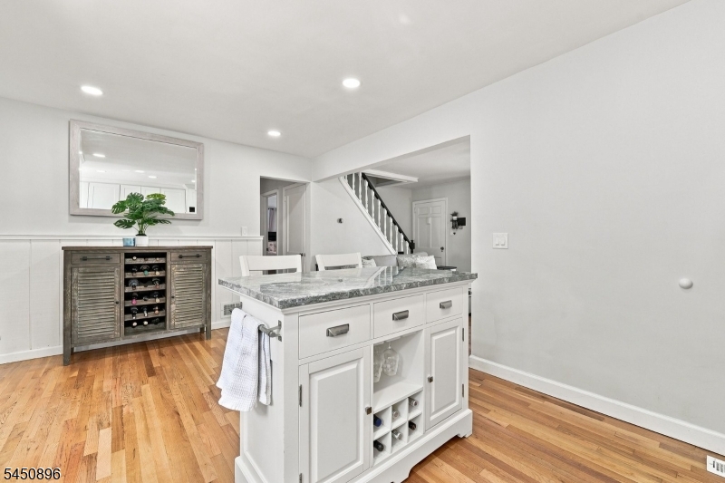 1204 Wheatsheaf Rd Property Photo 18
