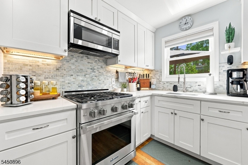1204 Wheatsheaf Rd Property Photo 19