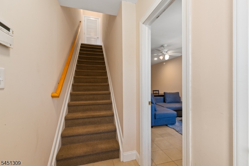 43 Manchester Ct Property Photo 15