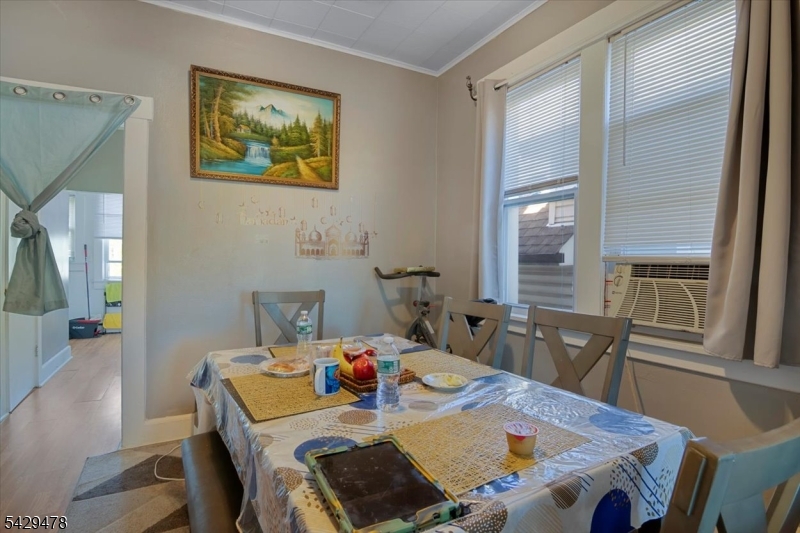 22 Tuttle St Property Photo 20
