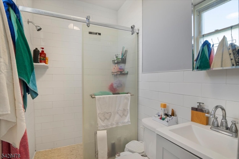 22 Tuttle St Property Photo 26