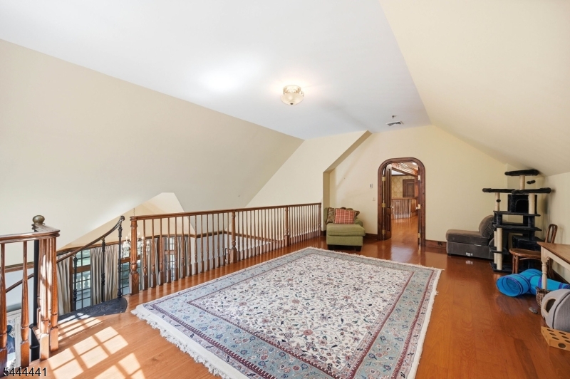176 Rockburn Pass Property Photo 13