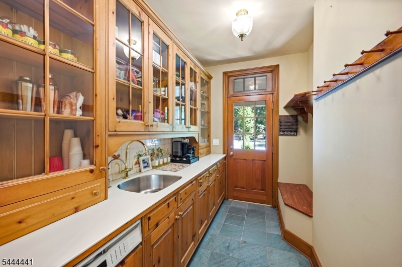 176 Rockburn Pass Property Photo 30