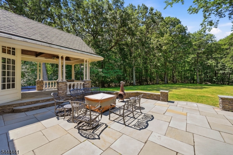 176 Rockburn Pass Property Photo 44