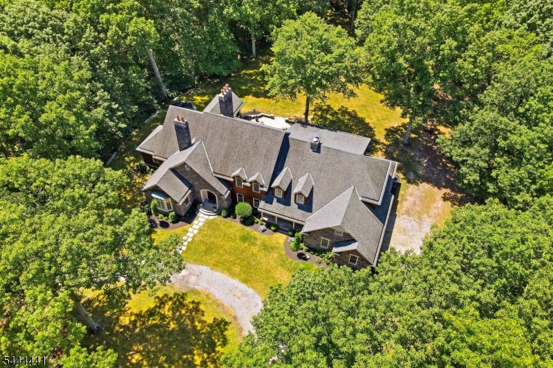 176 Rockburn Pass Property Photo 46