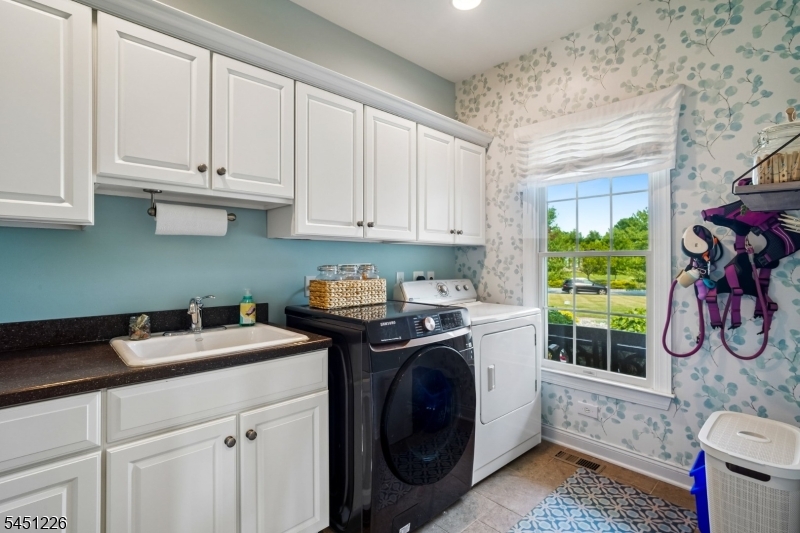 3 Balmoral Drive Property Photo 12