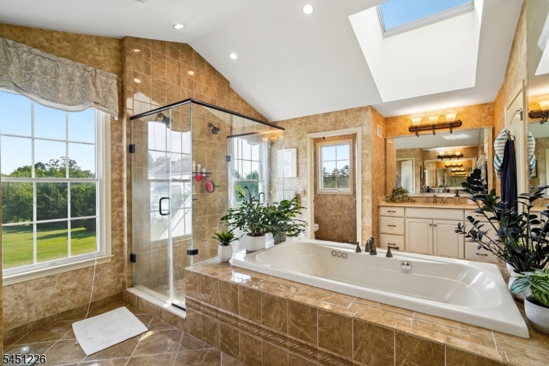 3 Balmoral Drive Property Photo 23