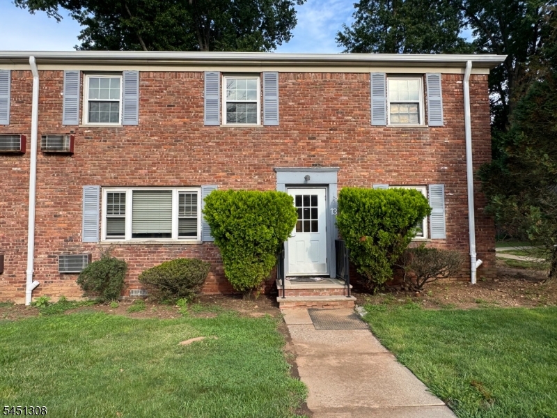 13 Wedgewood Dr Unit 87 87 Property Photo 1