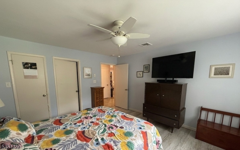 32 Dickinson Ct Property Photo 9