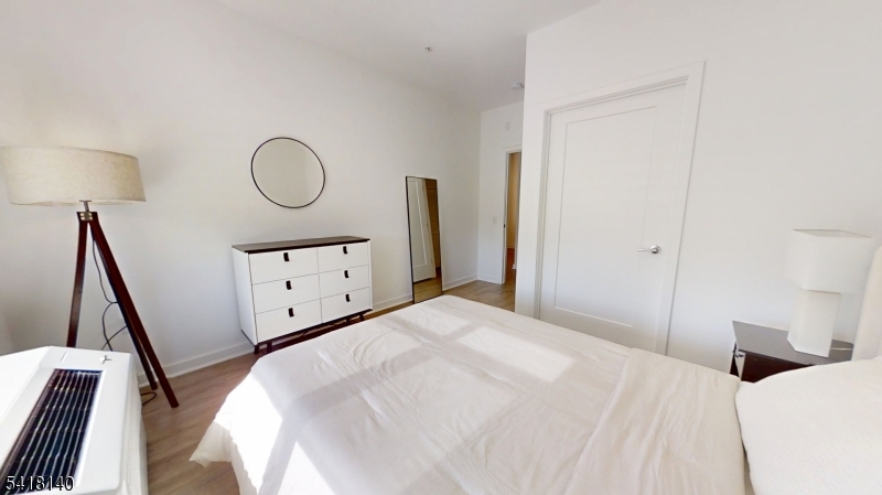 1181 Morris Ave 407 Property Photo 11