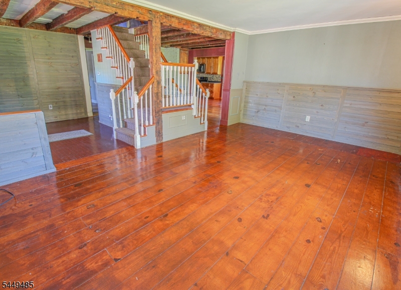 265 Warbasse Junction Rd Property Photo 10