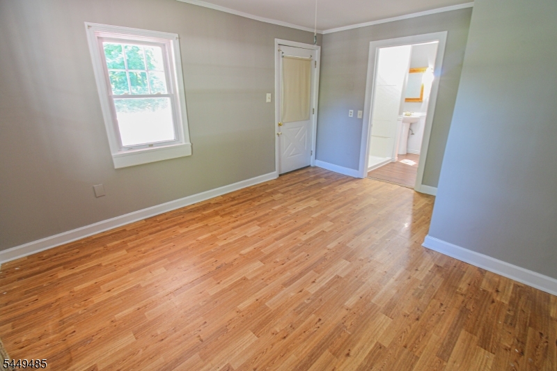 265 Warbasse Junction Rd Property Photo 17