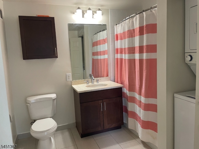 11 Cattano Ave 612 Property Photo 8