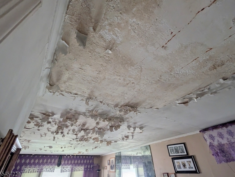 334 Schley St Property Photo 5