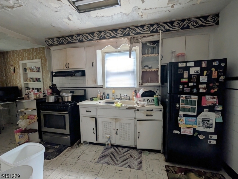 334 Schley St Property Photo 7
