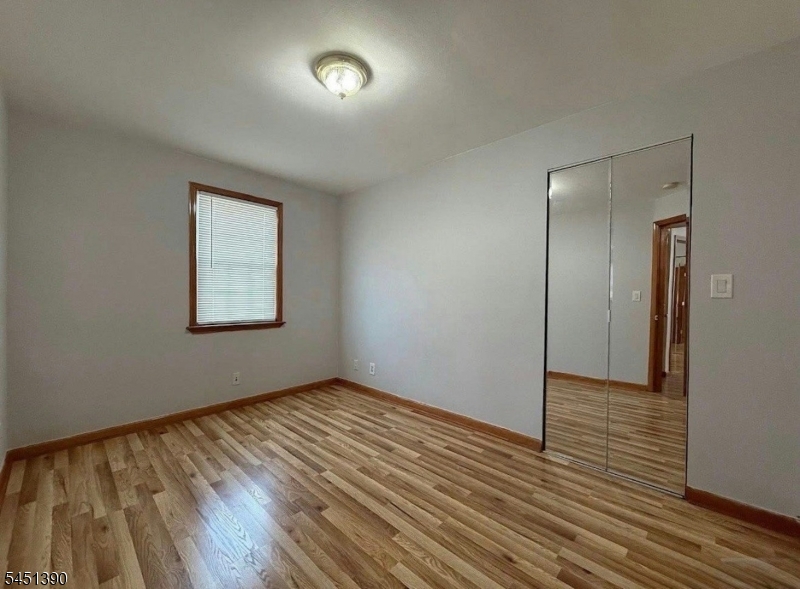 446 Post Ave Property Photo 20