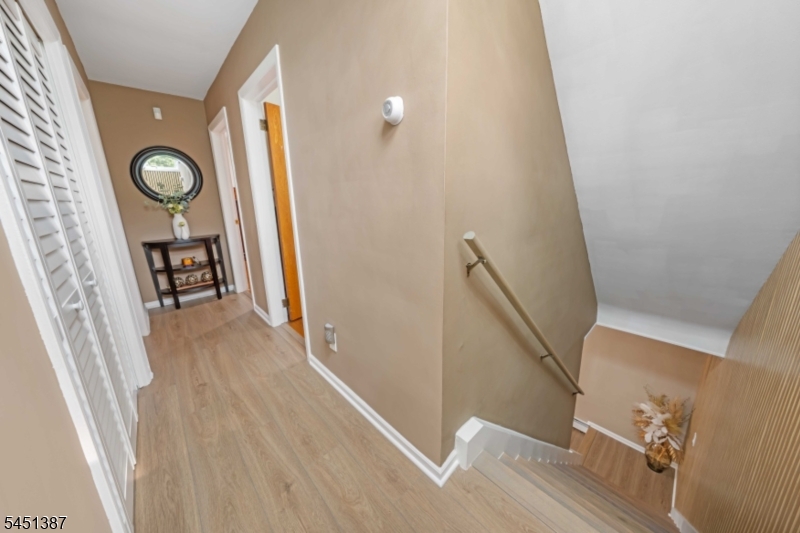 12 Carpenter Pl Property Photo 12