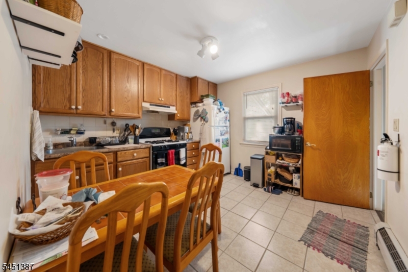 12 Carpenter Pl Property Photo 19
