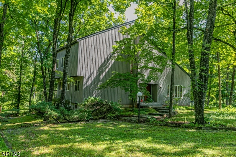 754 Route 518 Property Photo 1