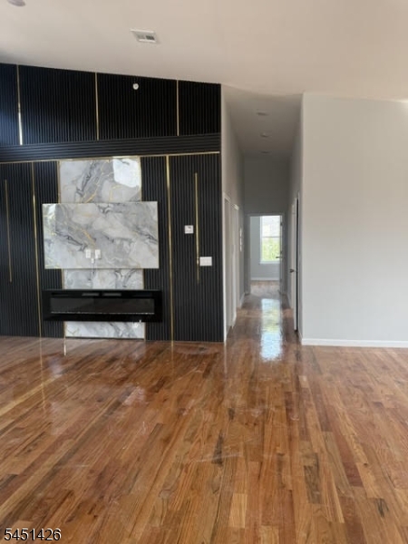 181 S Munn Ave Unit 4 4 Property Photo 6