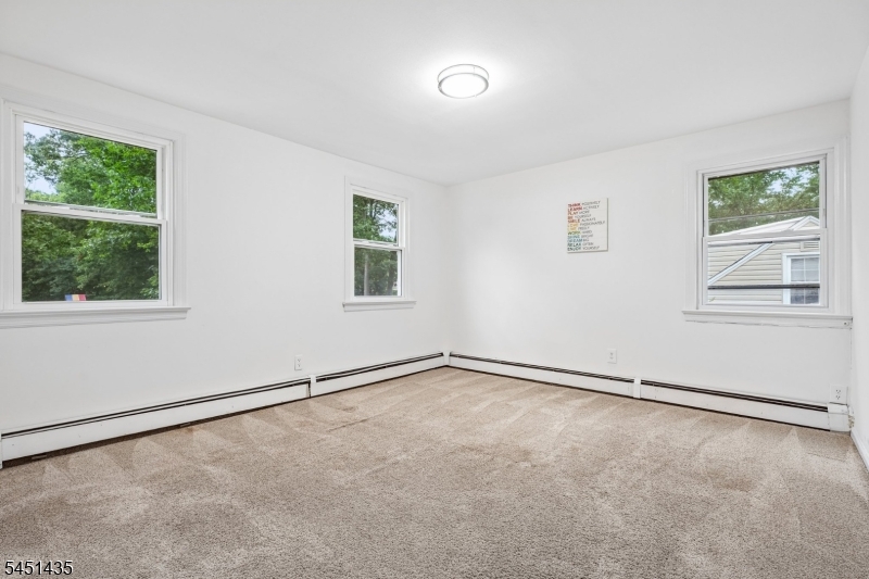 18 Manor Rd Property Photo 22
