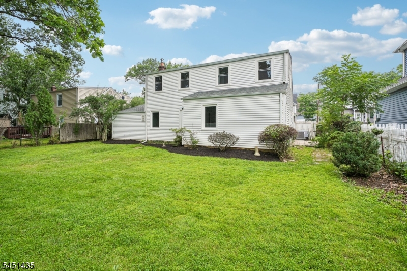 18 Manor Rd Property Photo 26