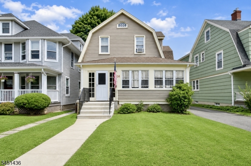 14 Cleveland St Property Photo 1