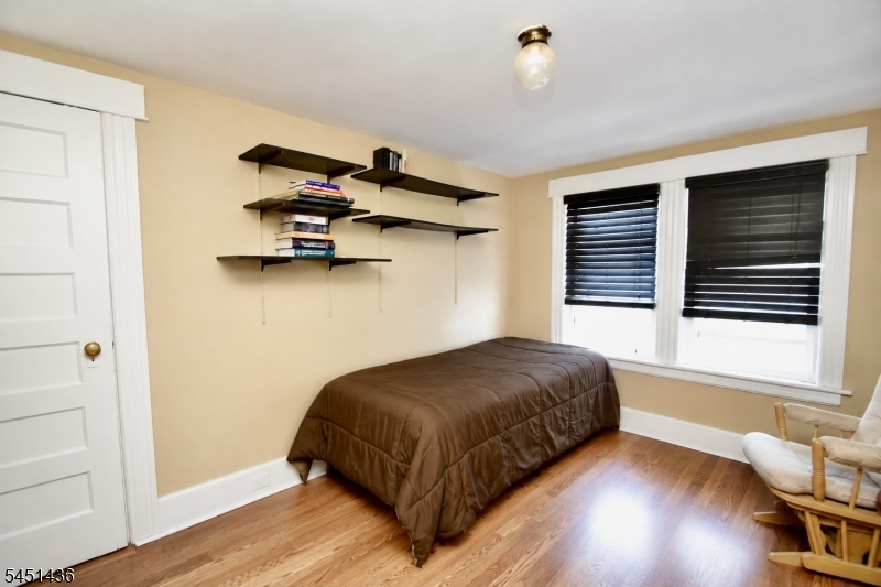 14 Cleveland St Property Photo 9