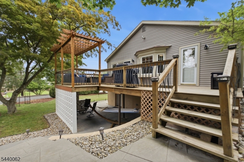 126 E Shore Trl Property Photo 28