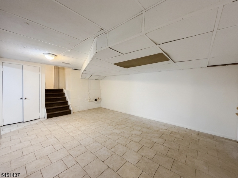 29 Devonshire Ter Property Photo 38