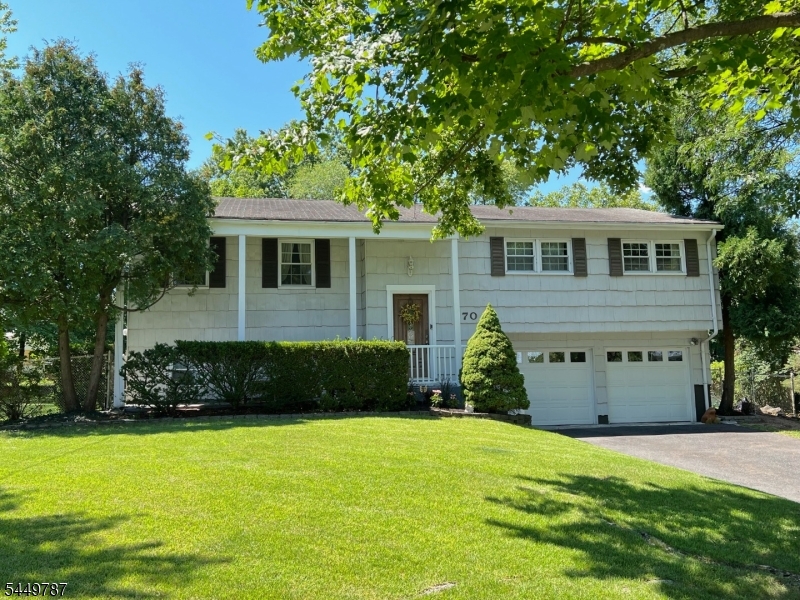 70 Appleman Rd Property Photo 1