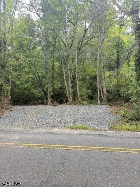 River Rd Property Photo 4