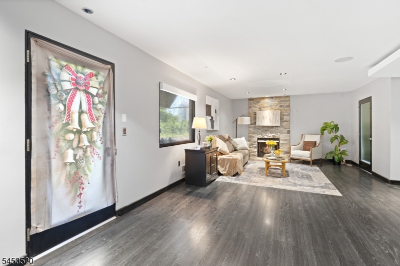 926 Us Highway 206 Property Photo 10