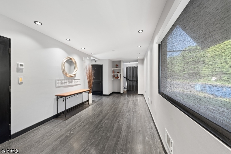 926 Us Highway 206 Property Photo 16