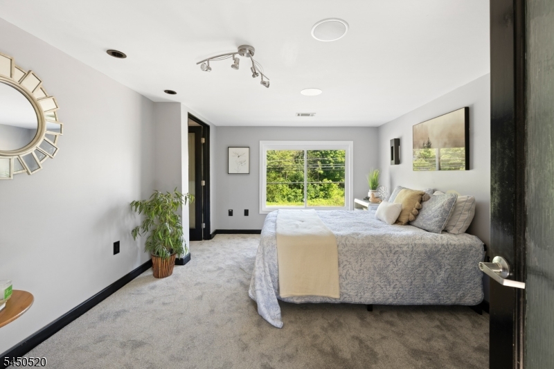 926 Us Highway 206 Property Photo 18