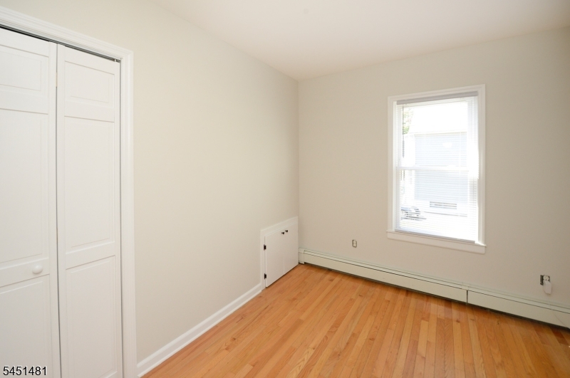 45 Hill St Property Photo 15