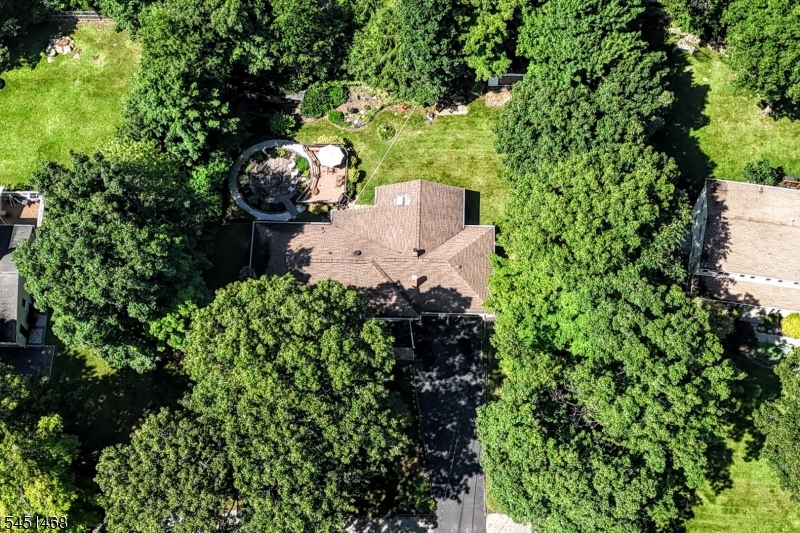 36 Edison Ter Property Photo 8