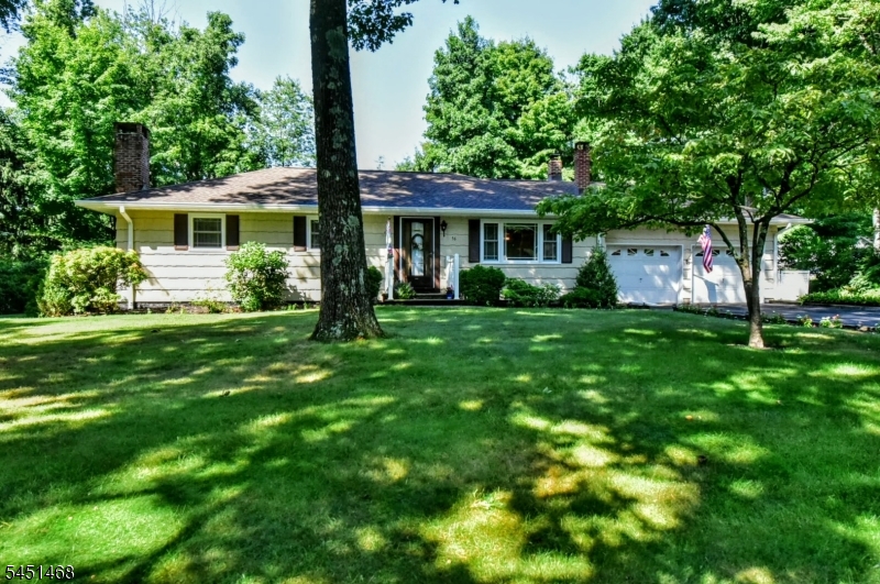 36 Edison Ter Property Photo 14