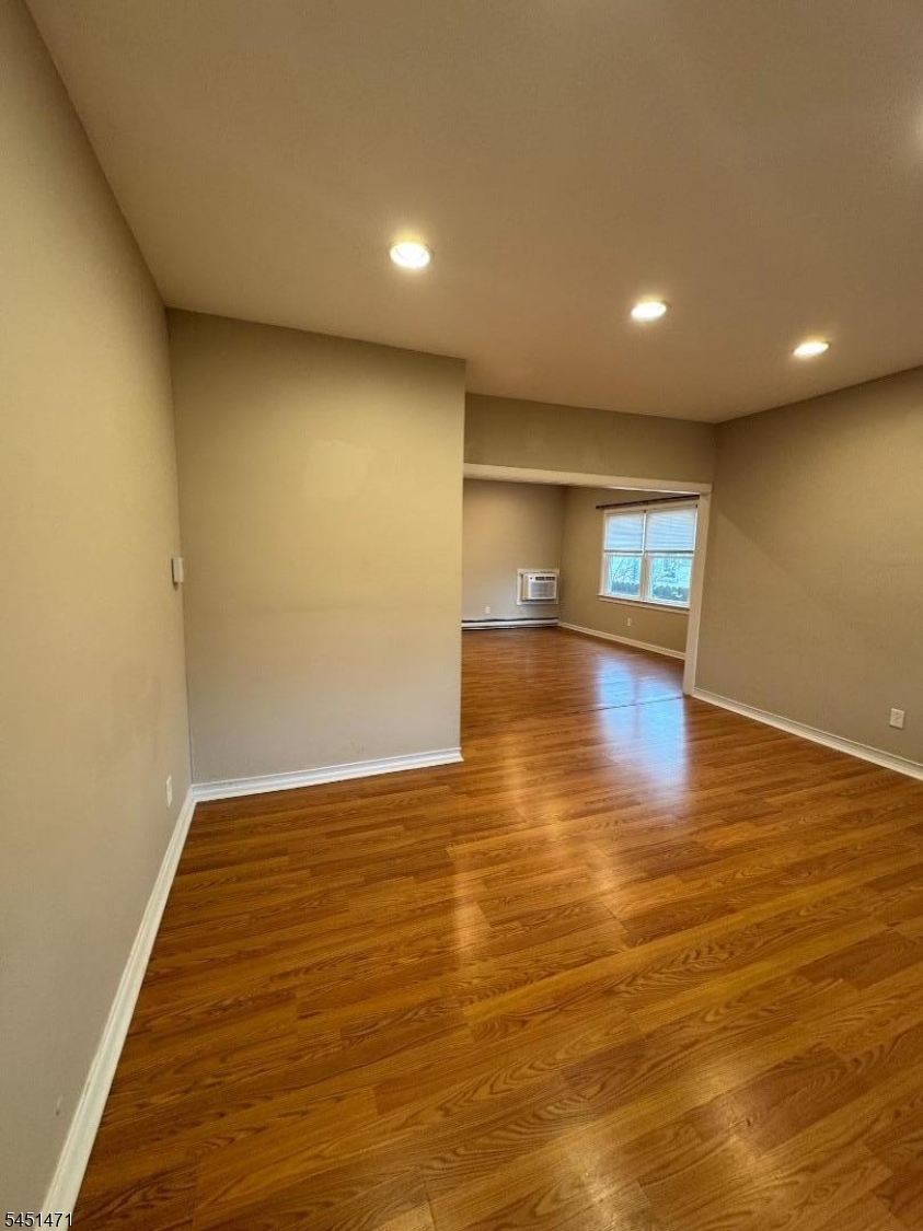 53 Maple Ave Property Photo 28