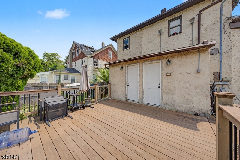 53 Maple Ave Property Photo 43
