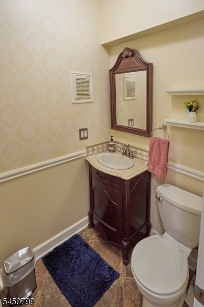 2 Cayuga Trl Property Photo 10