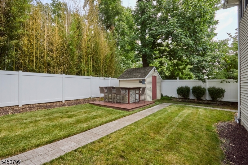 2 Cayuga Trl Property Photo 29