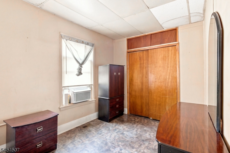 102 Claremont Ave Property Photo 21