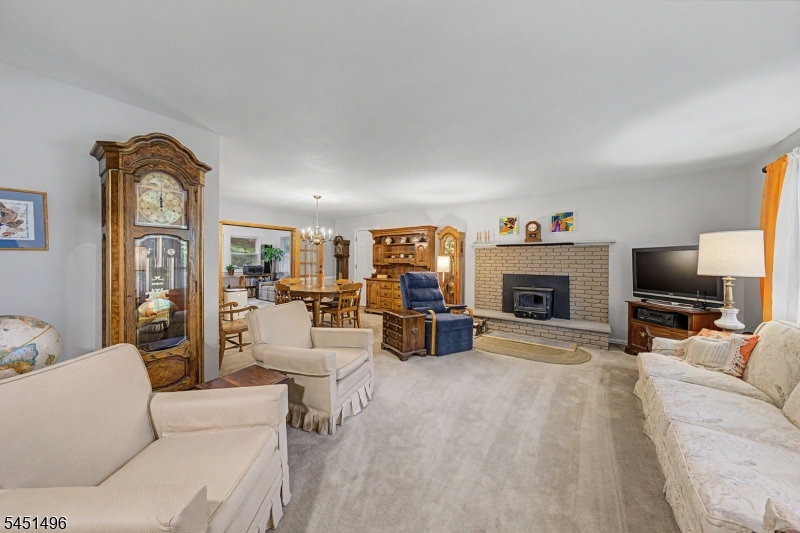5 Horizon Drive Property Photo 3