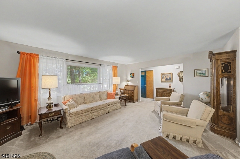 5 Horizon Drive Property Photo 5